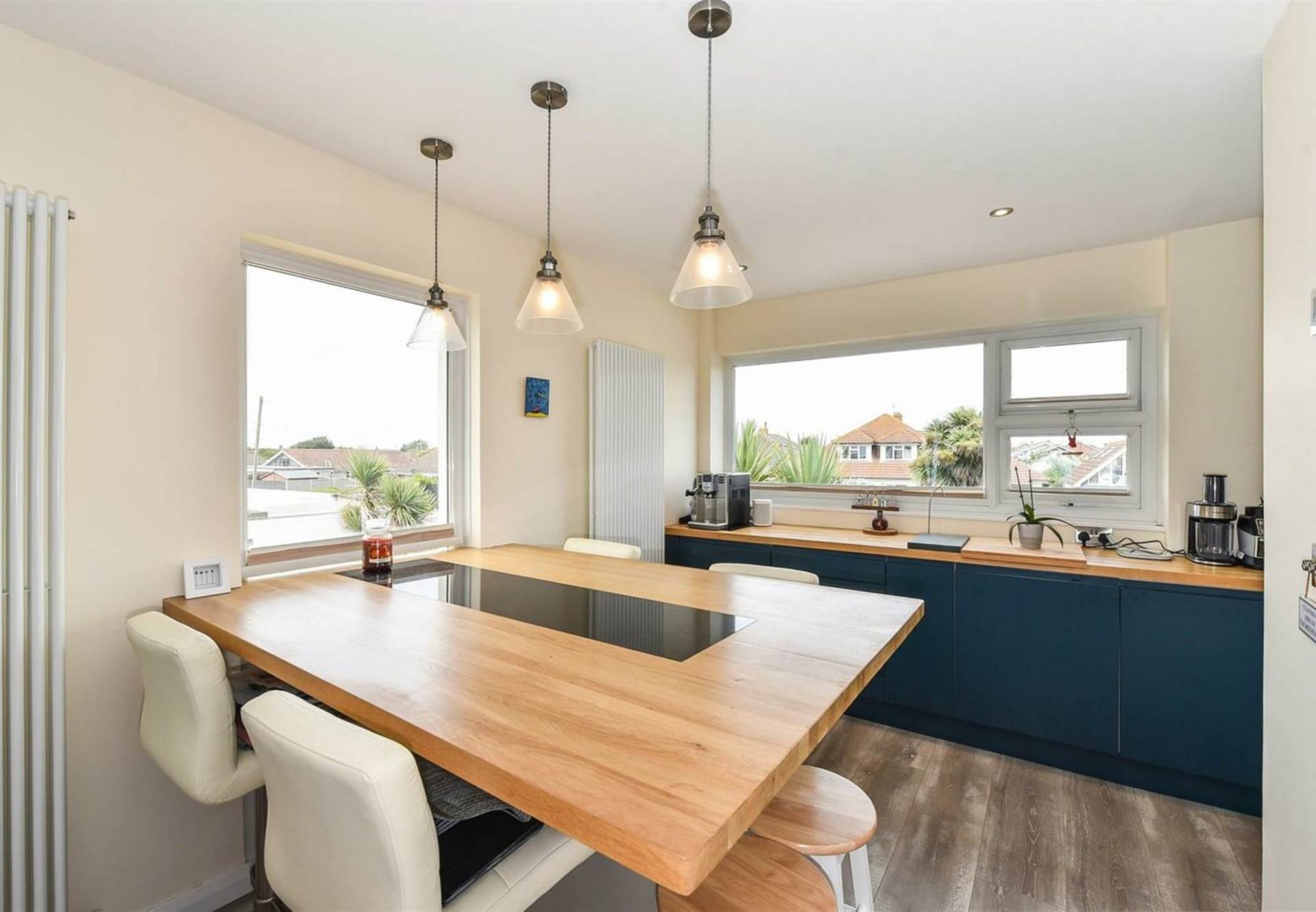 Marineside, Bracklesham Bay, PO20, Image 4