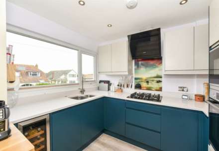 Marineside, Bracklesham Bay, PO20, Image 5