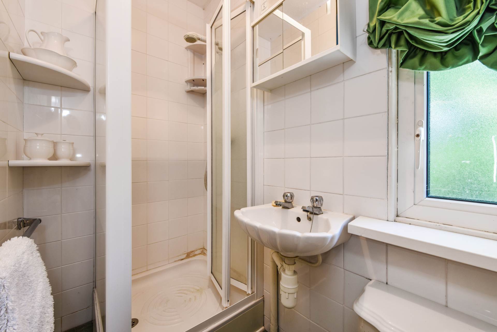 Chichester Road, West Wittering, West Sussex, PO20, Image 12