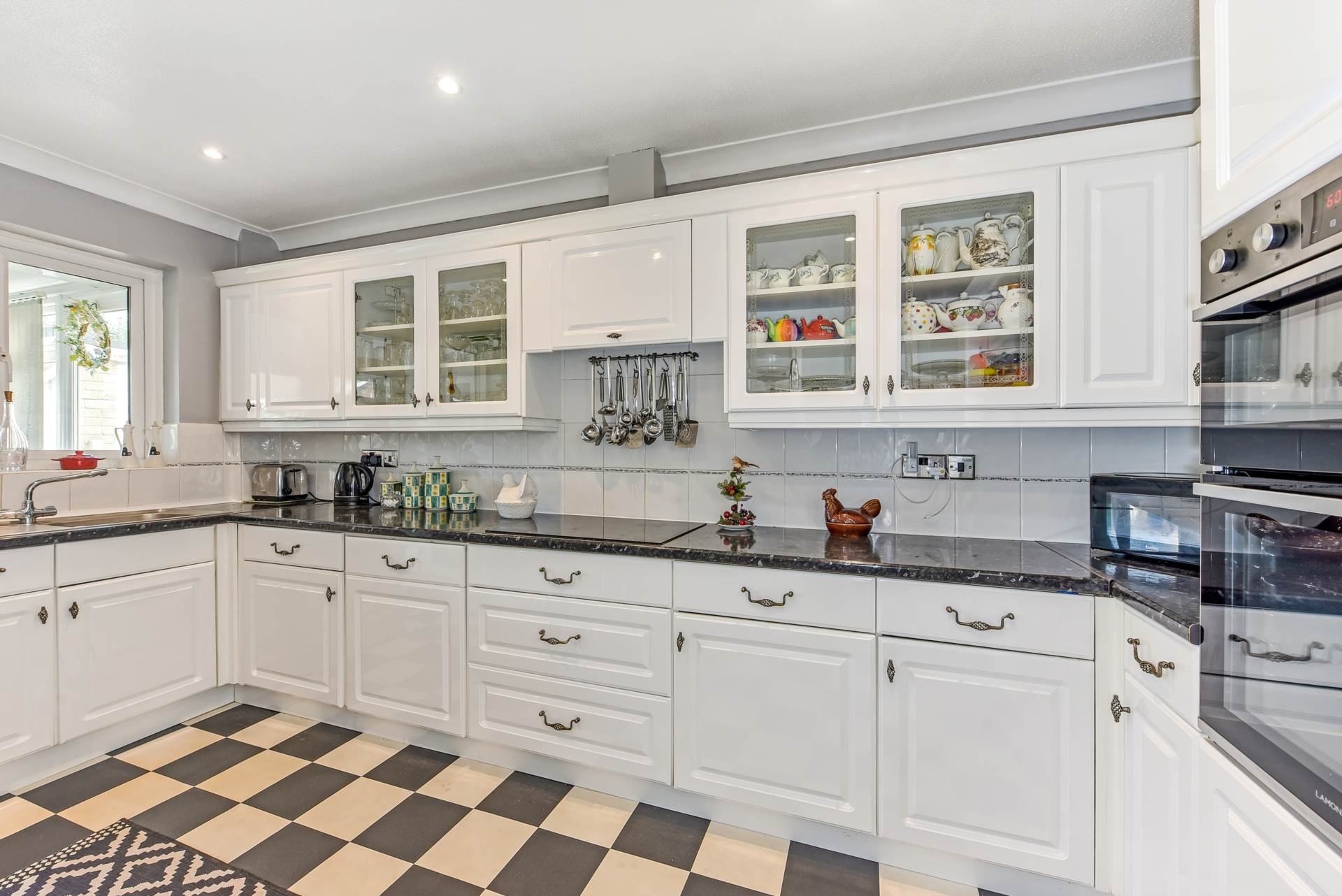 Windsor Drive, West Wittering, West Sussex, PO20, Image 4