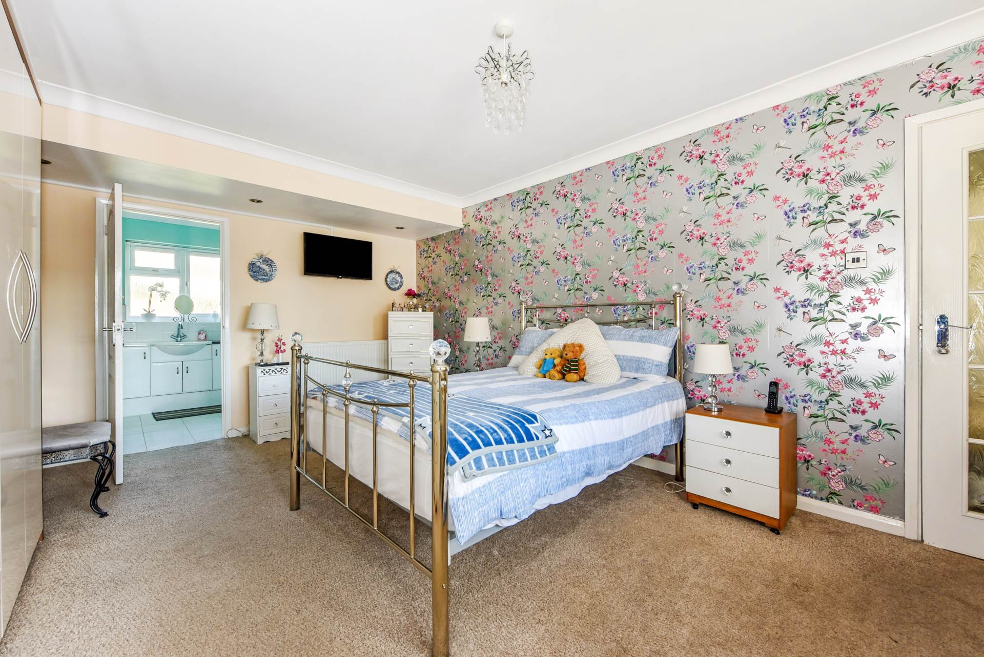 Windsor Drive, West Wittering, West Sussex, PO20, Image 9