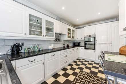 Windsor Drive, West Wittering, West Sussex, PO20, Image 5