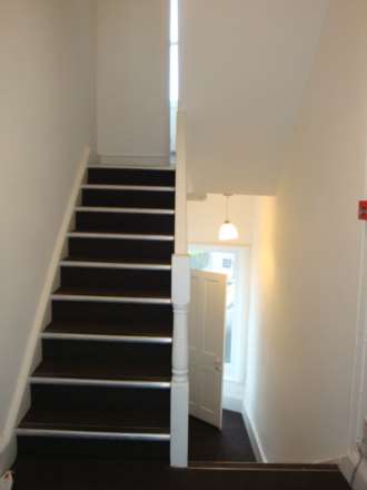 Hogarth Road, Earls Court SW5, Image 5