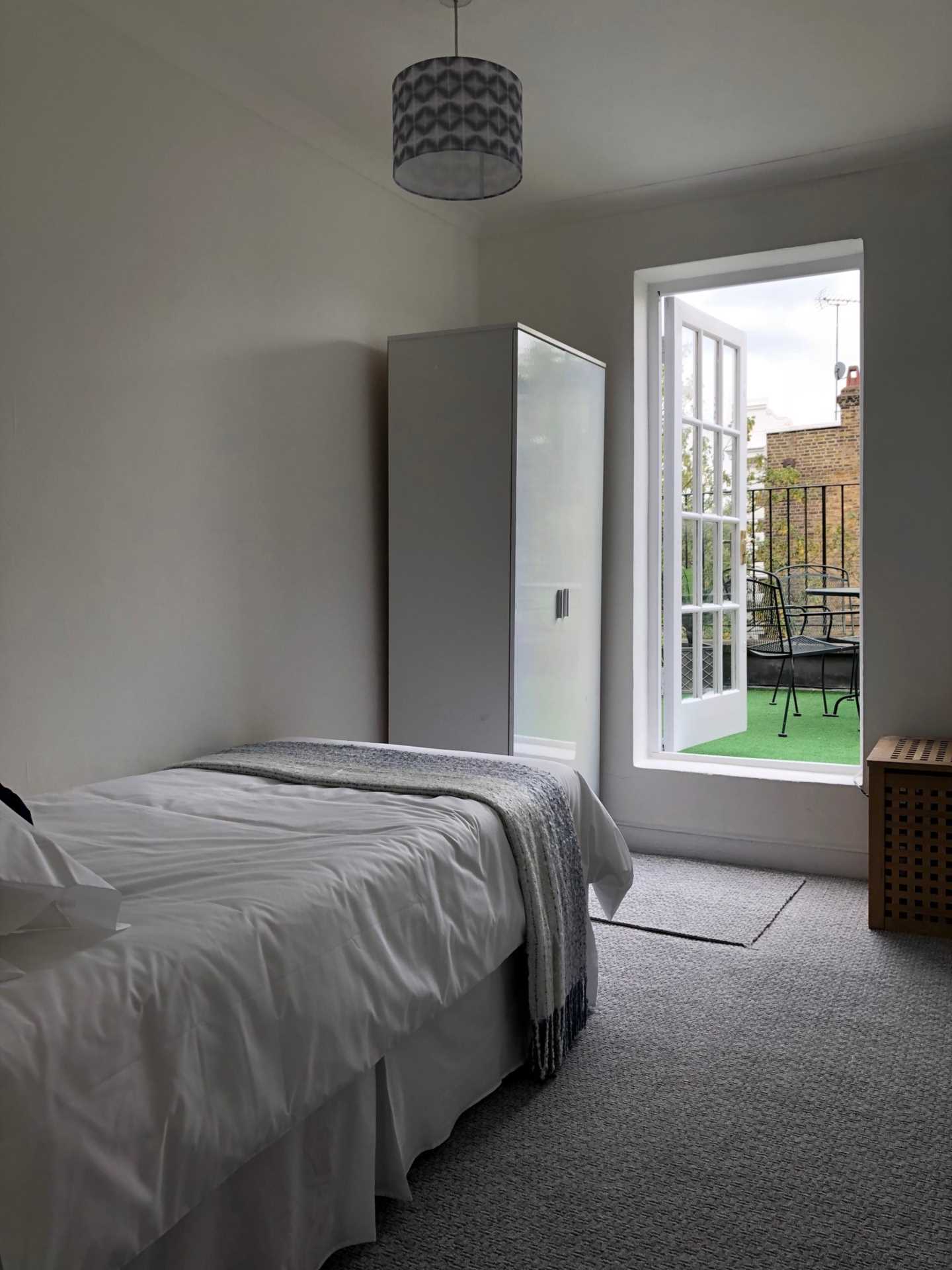 Marloes Road, Kensington W8, Image 6