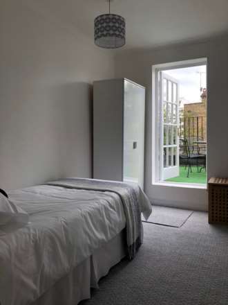 Marloes Road, Kensington W8, Image 6