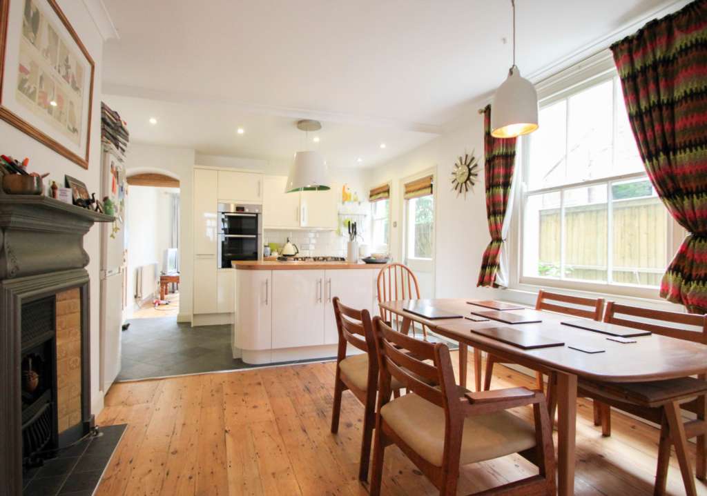 Moring Road SW17, Tooting Bec, Image 1