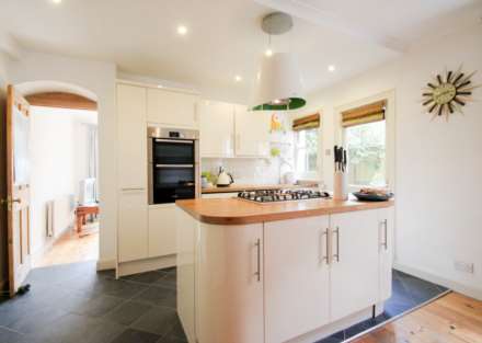 Moring Road SW17, Tooting Bec, Image 2
