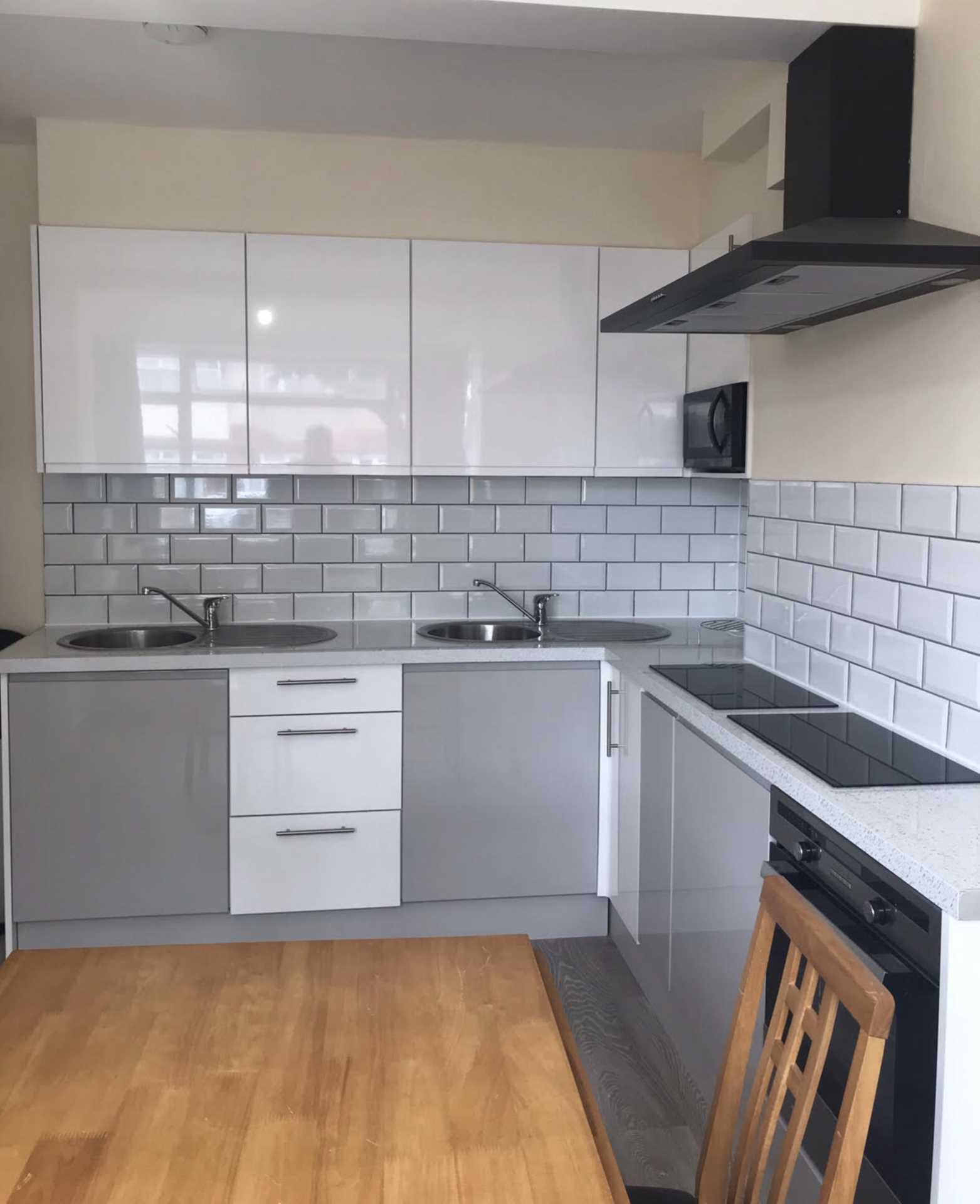 Glenister Park Road, London, Image 6