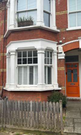 Balvernie Grove, London SW18, Image 5