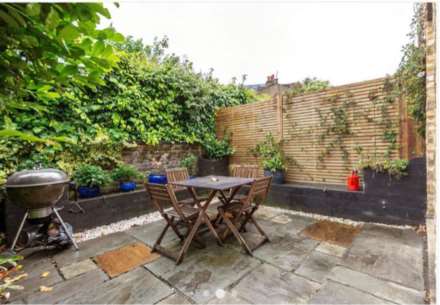 Balvernie Grove, London SW18, Image 8