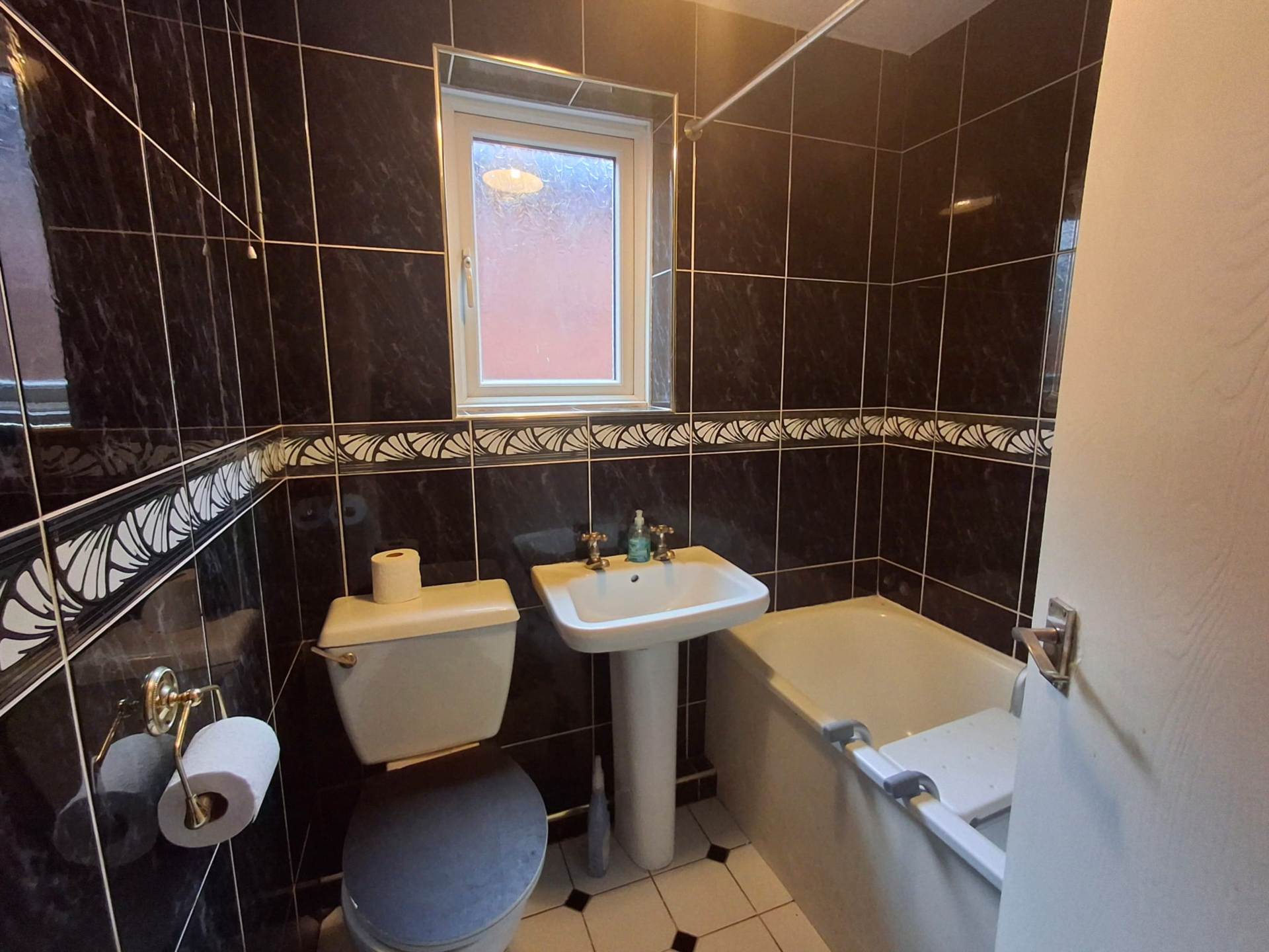 St Davids Close, Billingham, Image 4