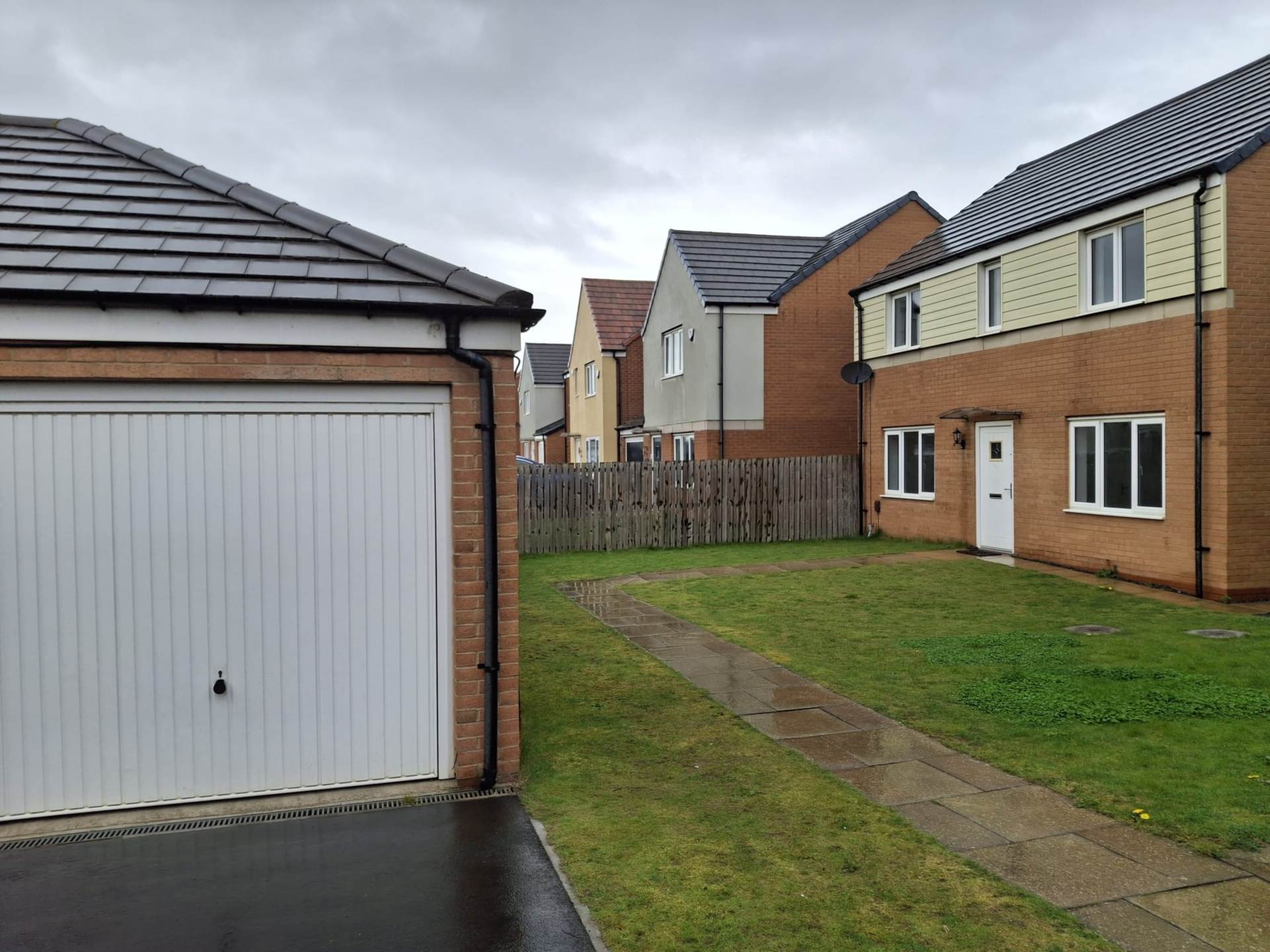 Topaz Close, Hartlepool, Image 2