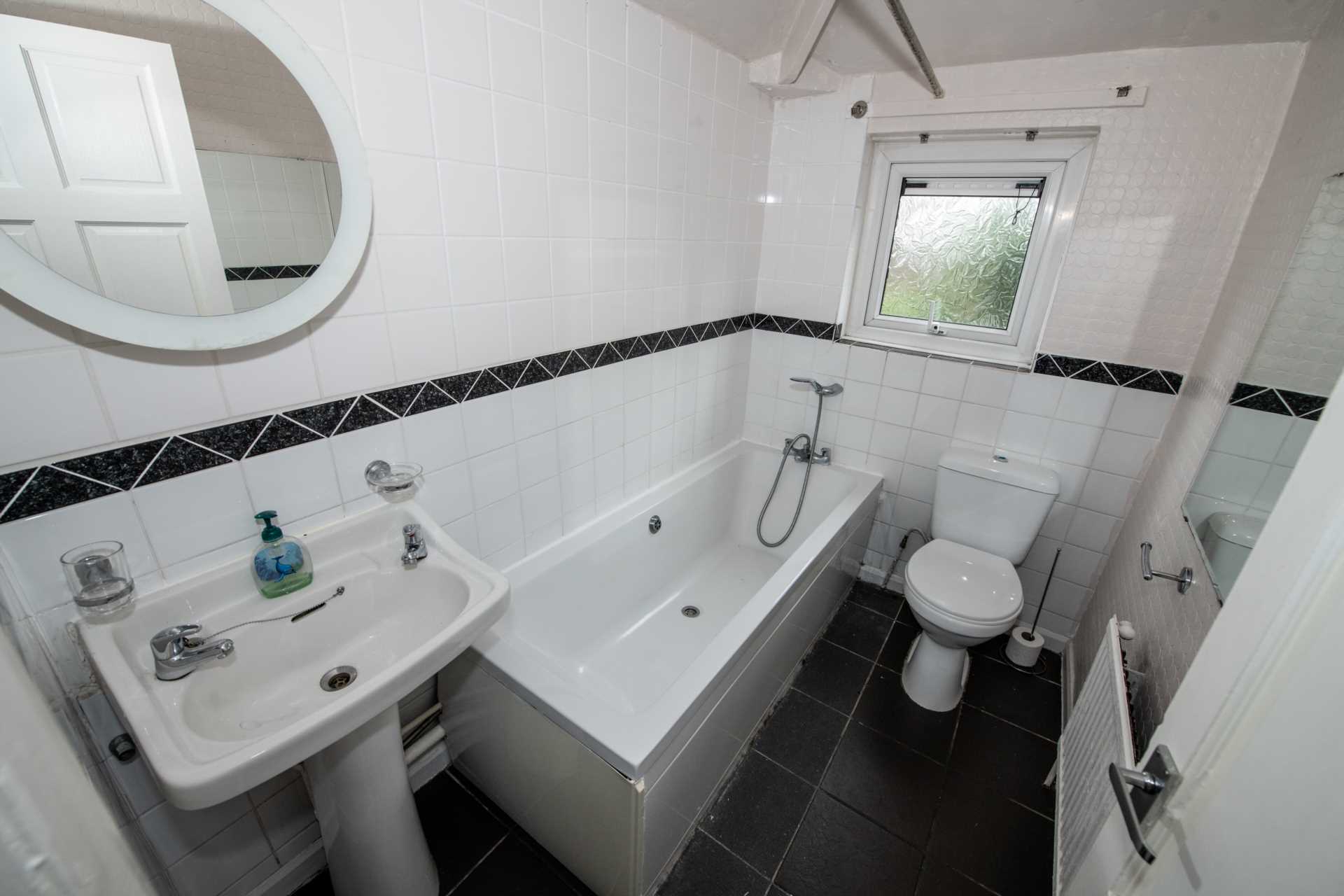 High Bank Crescent, Prestwich, Image 8