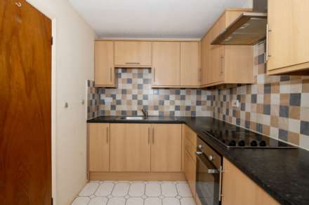 Nevile Court, Nevile Road, Image 3