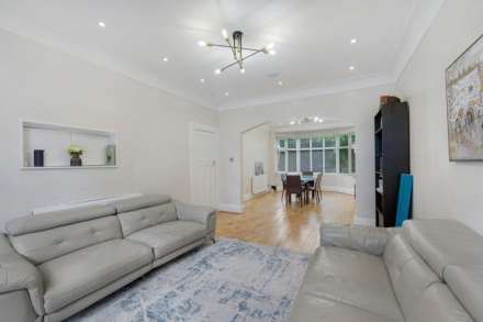 Moorside Road, Salford, Image 7