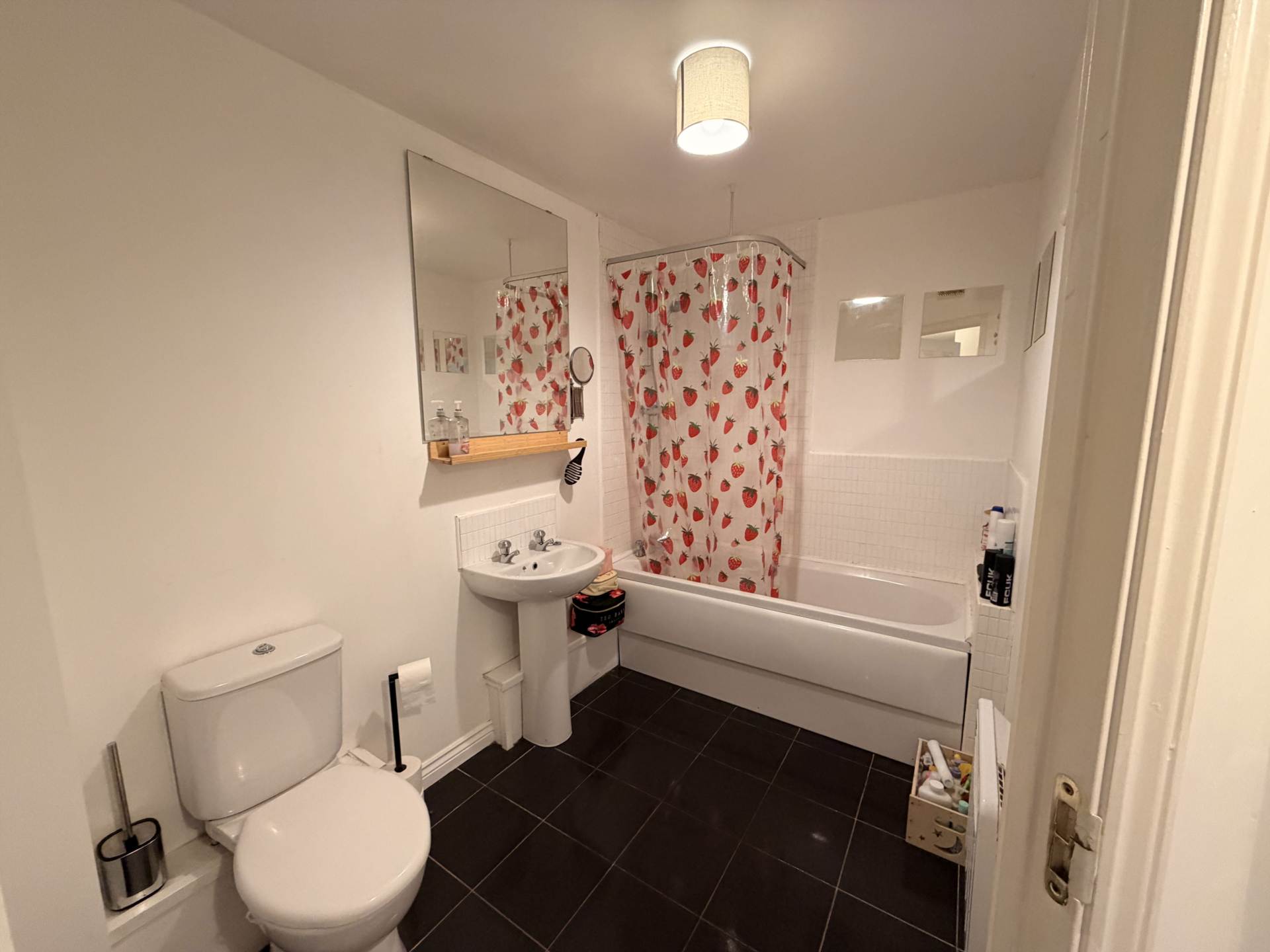 The Place,, Mere Drive, Image 4