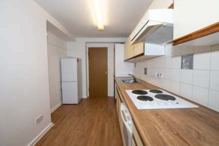 Tilehurst Court, Kersal Way, Image 10