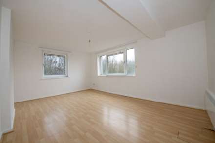 Tilehurst Court, Kersal Way, Image 6