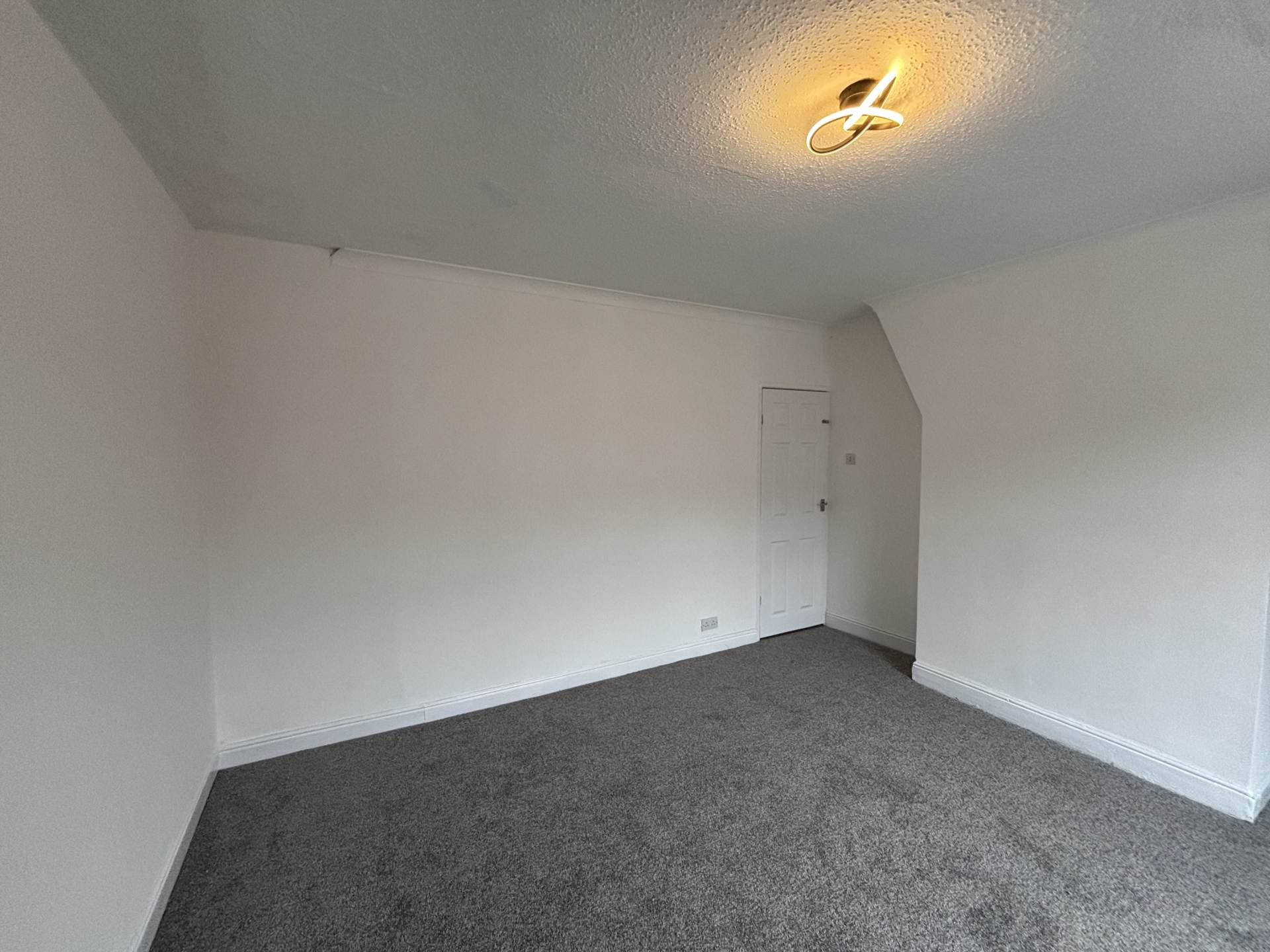 Coalshaw Green Road, Oldham, Image 5