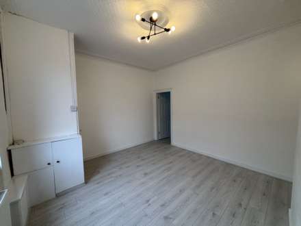 Coalshaw Green Road, Oldham, Image 3