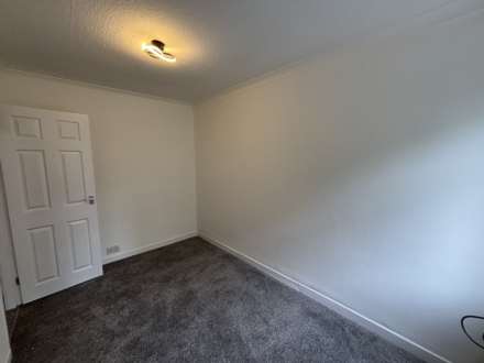 Coalshaw Green Road, Oldham, Image 8