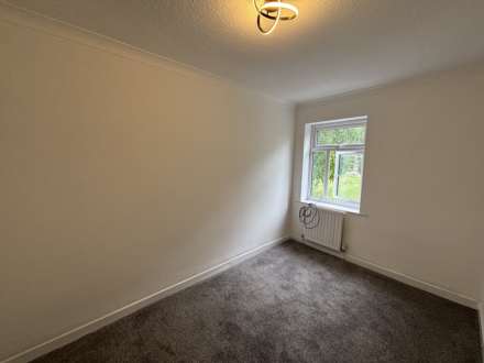 Coalshaw Green Road, Oldham, Image 9