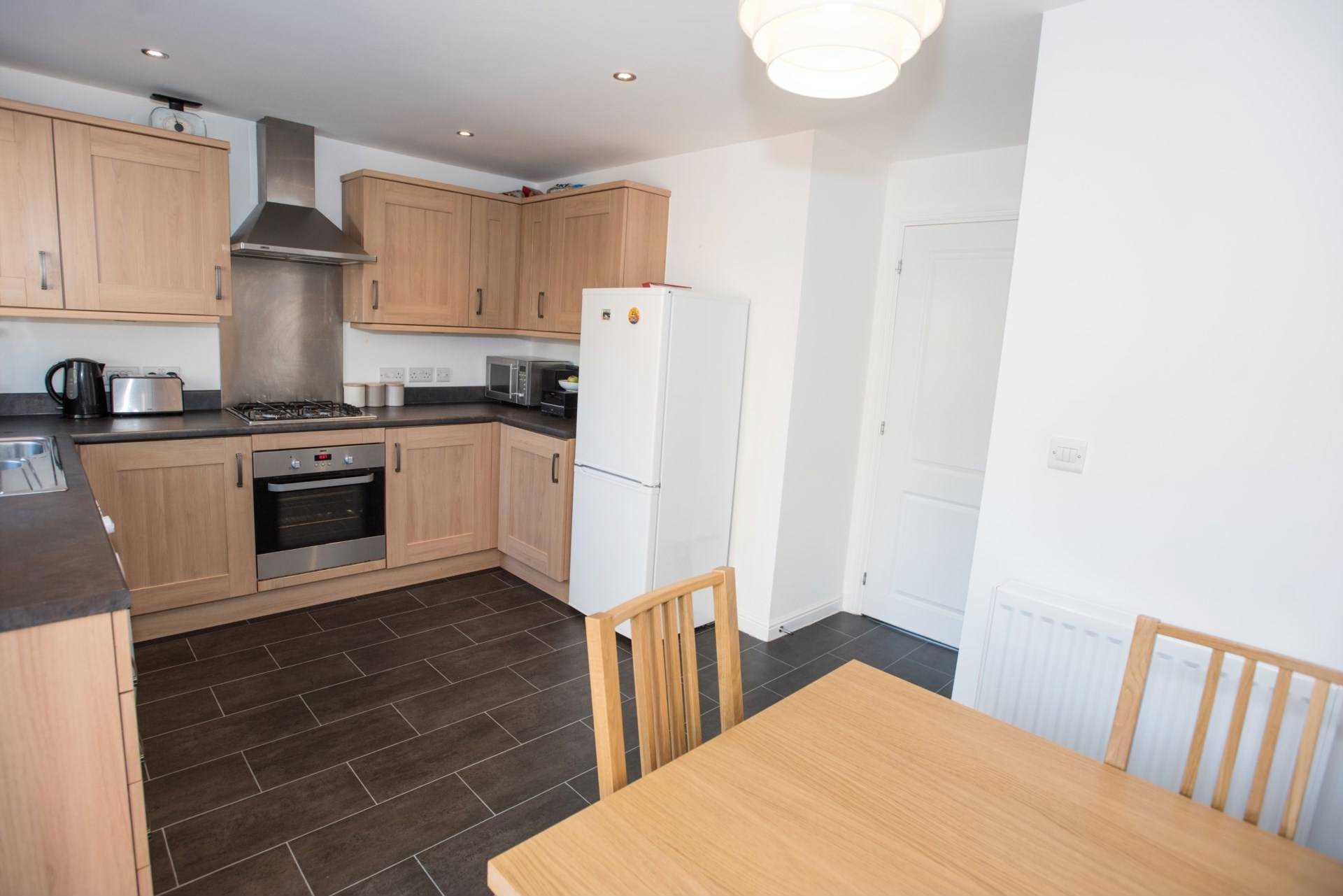 Racecourse Way, Salford, Image 4