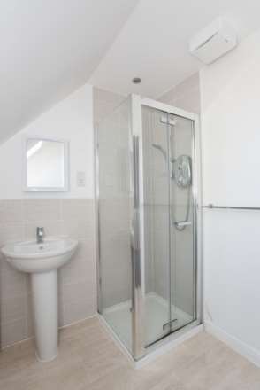 Racecourse Way, Salford, Image 12