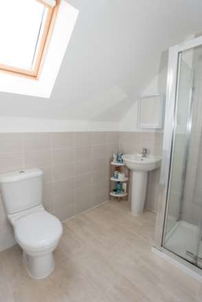 Racecourse Way, Salford, Image 13