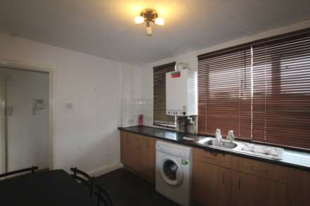 Carthorpe Arch, Eccles New Road, Salford, Image 4