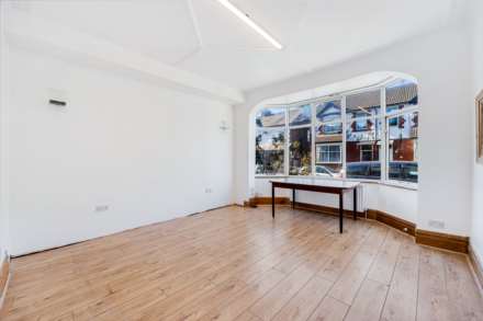 Harrogate Avenue, Prestwich, Image 3