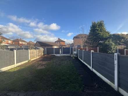 Sandygate Close, Swinton, Image 17