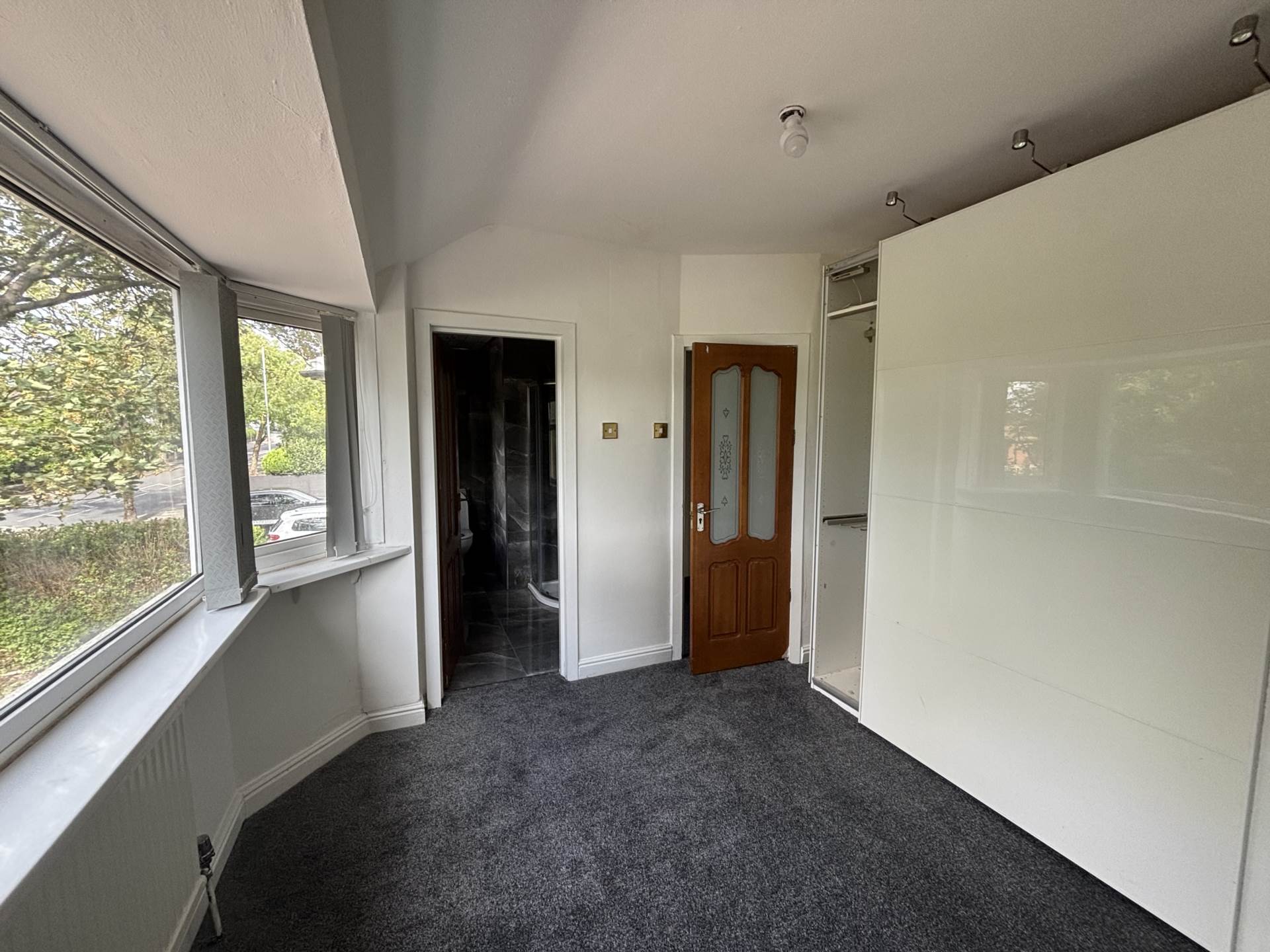 Thatch Leach Lane, Whitefield, Image 9
