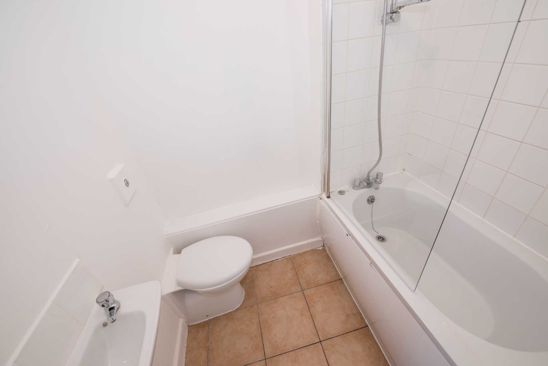 Carmel Court    Holland Road, Manchester, Image 17