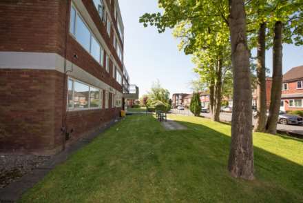 Carmel Court    Holland Road, Manchester, Image 4