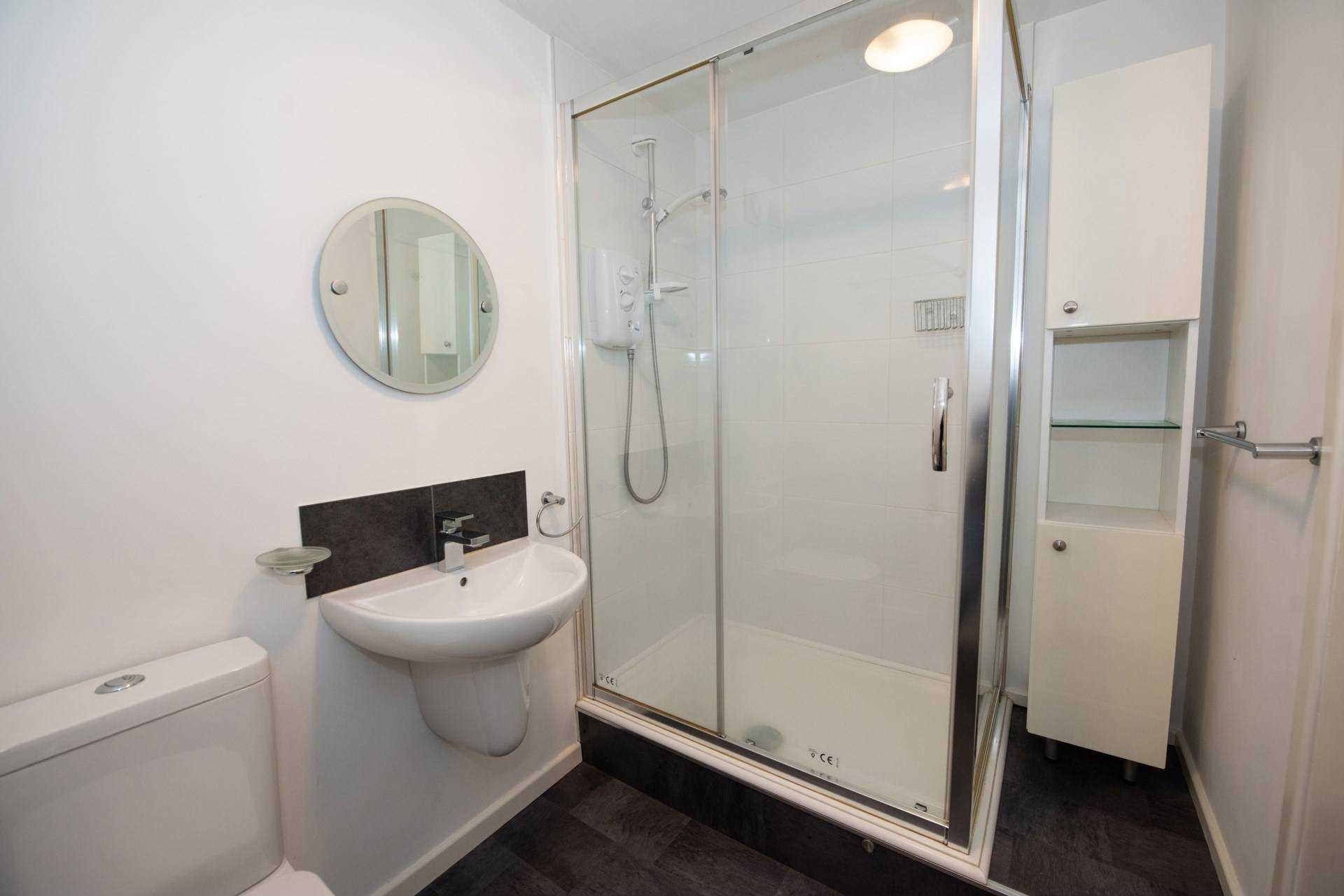 Hilton Lane, Prestwich, Image 4