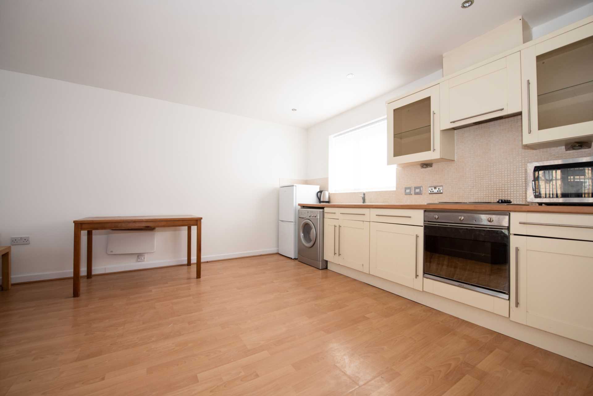 Sugarmill Square, Salford, Image 6