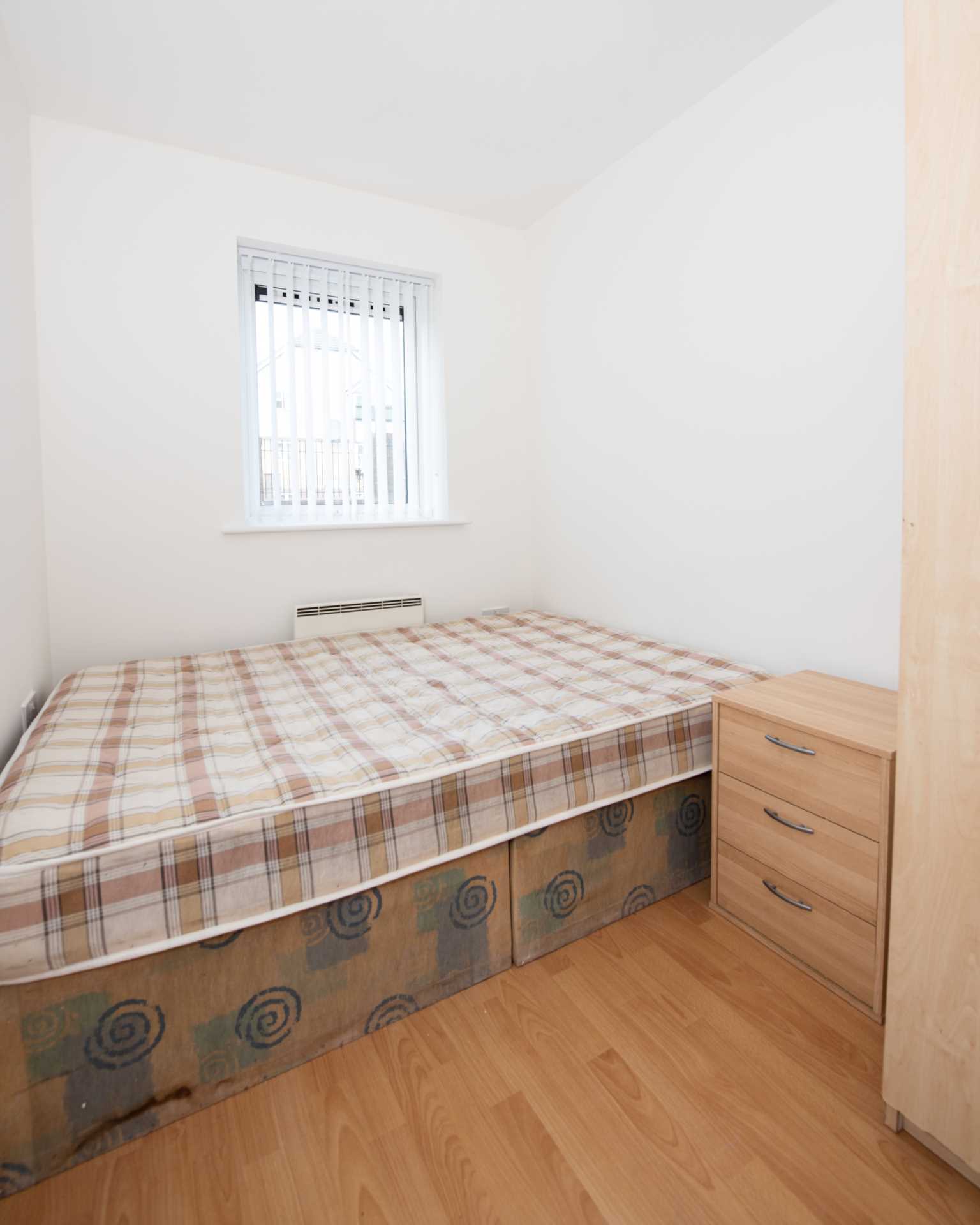 Sugarmill Square, Salford, Image 7