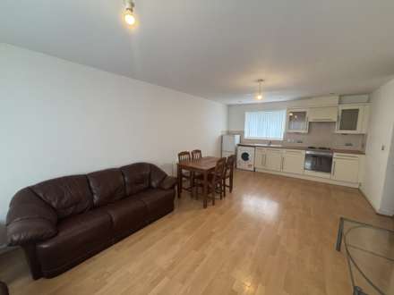 Sugarmill Square, Salford, Image 4