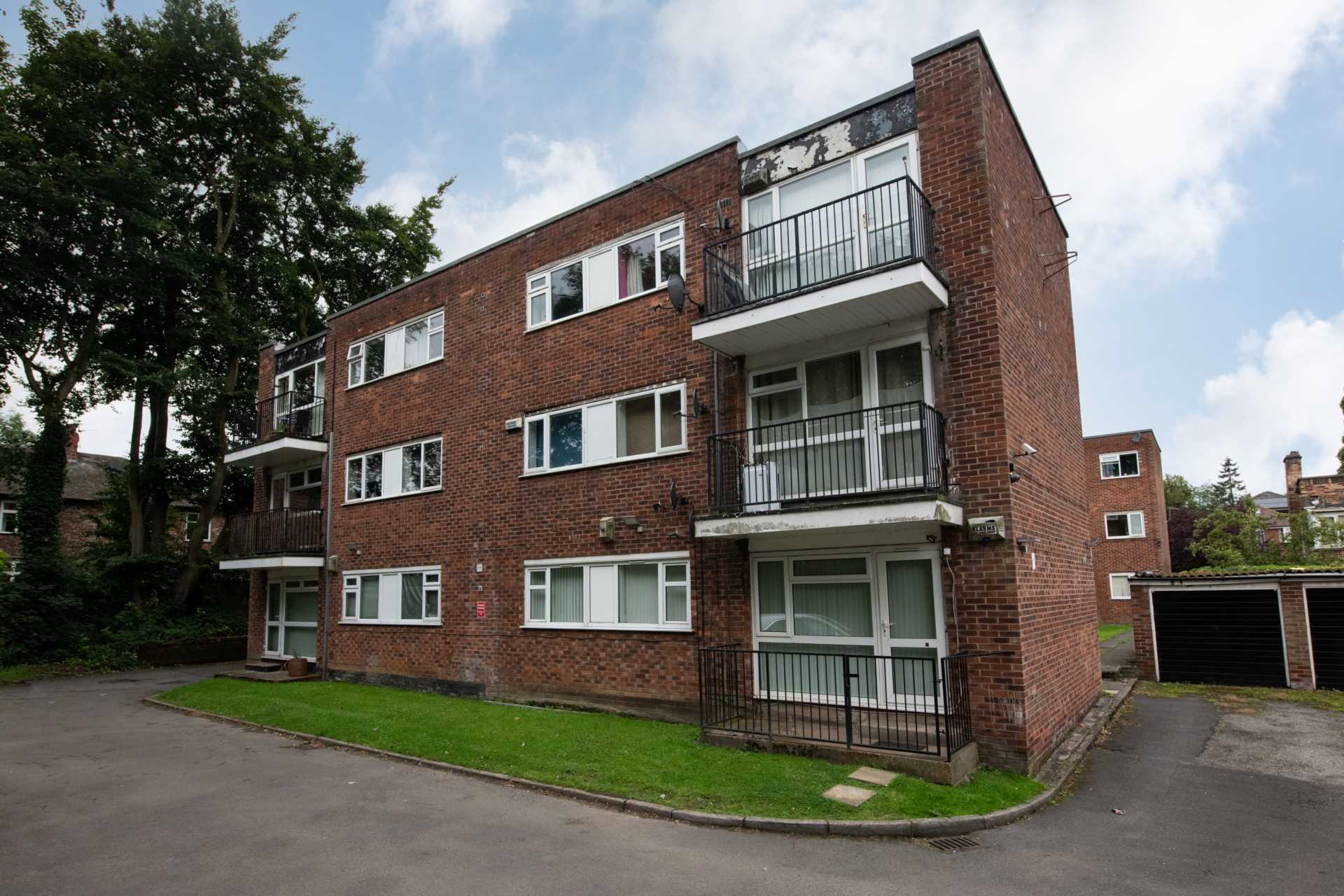 Lovell Court, Manchester, Image 1
