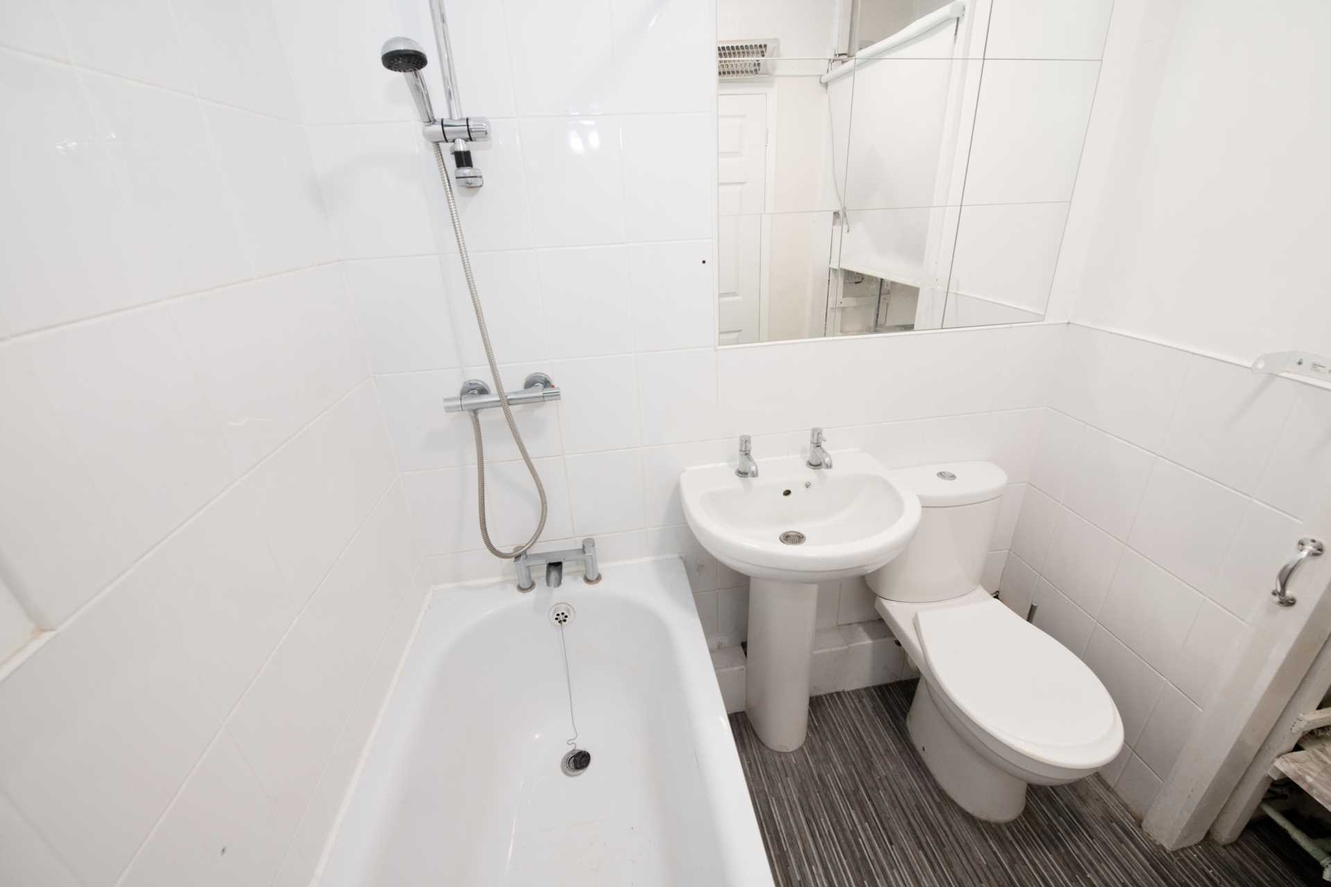 Lovell Court, Manchester, Image 12