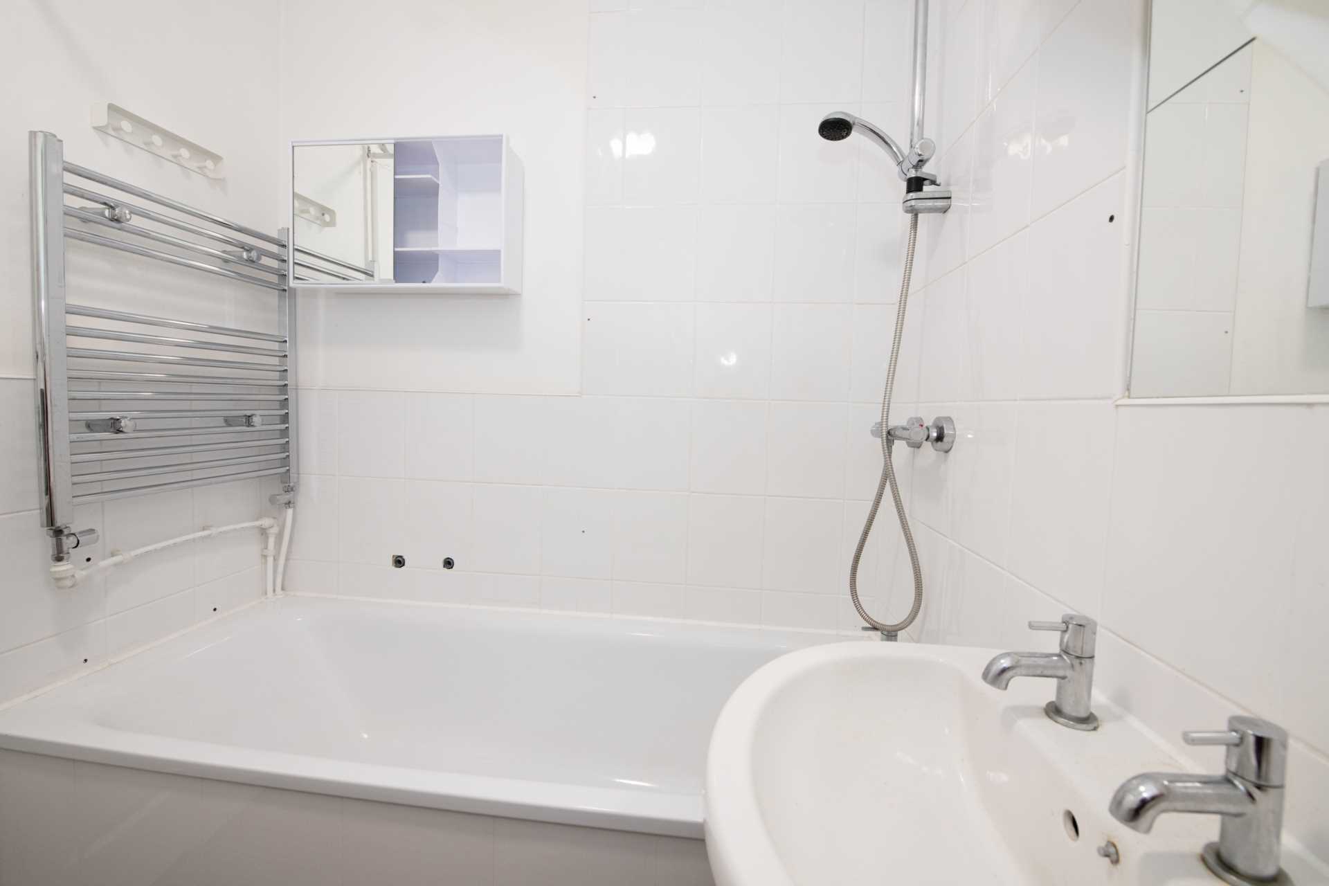 Lovell Court, Manchester, Image 13