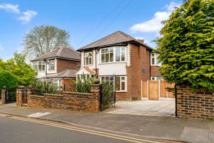 Ravensway, Prestwich