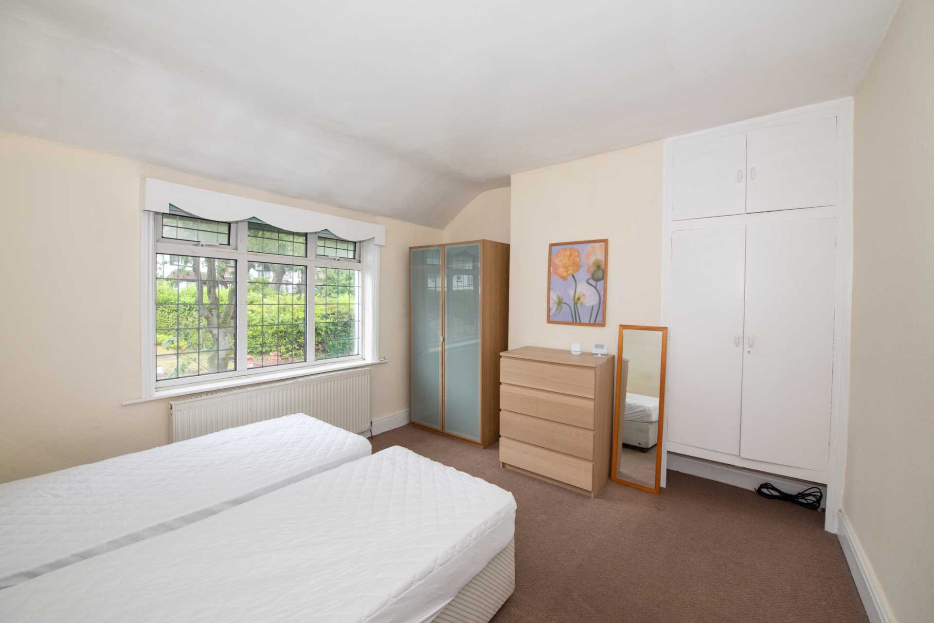Flat 2, 30 Lichfield Drive, Manchester, Image 12