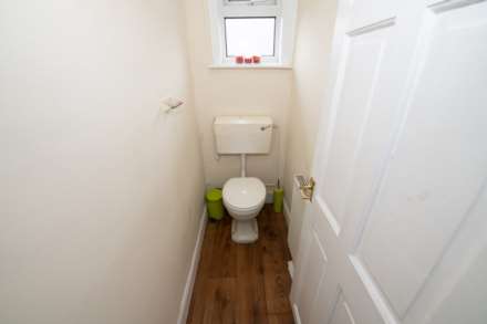 Flat 2, 30 Lichfield Drive, Manchester, Image 15