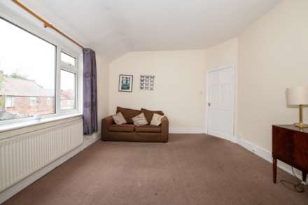 Flat 2, 30 Lichfield Drive, Manchester, Image 3