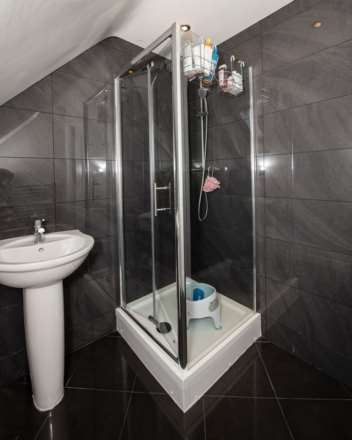 Travers Street, Salford, Image 16