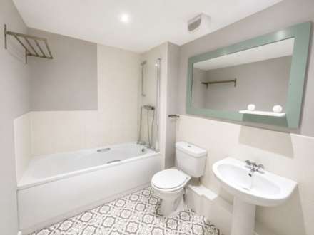 Christie Lane, Salford, Image 9