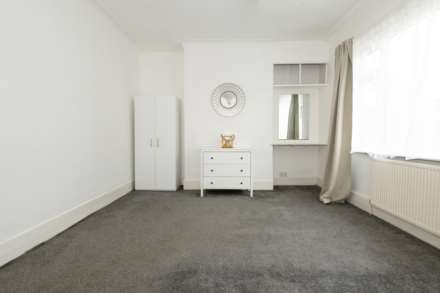 Lichfield Drive, Prestwich, Image 10