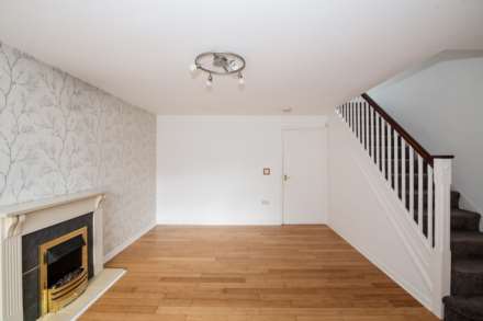 Greendale Drive, Radcliffe, Image 2